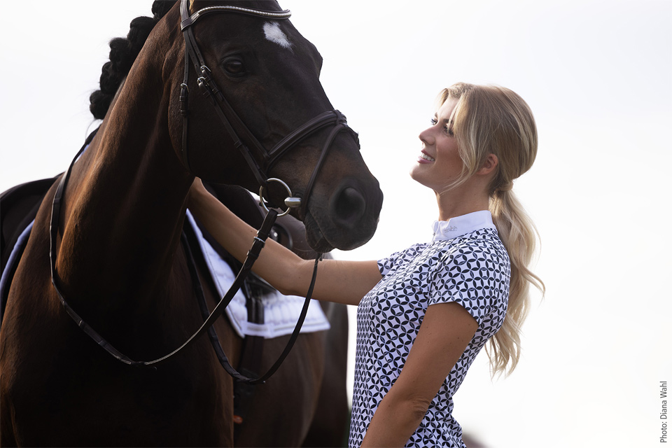 LOUISA  - Damen Turniershirt